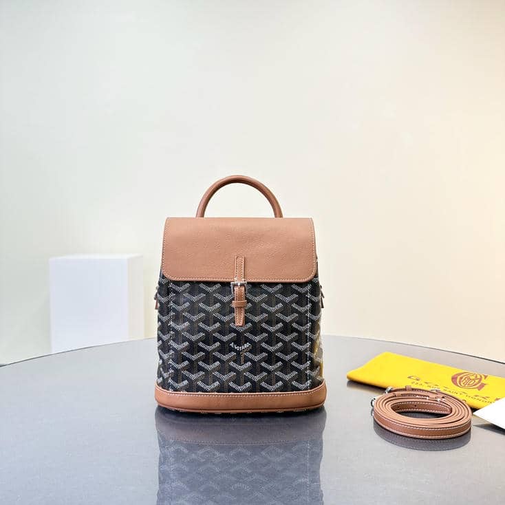 Mini Backpack3